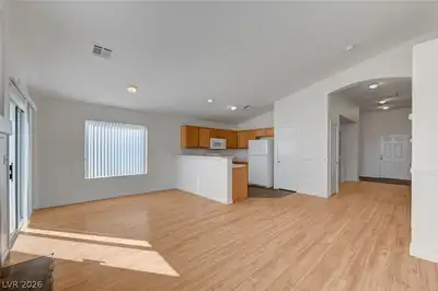 6040 Seneca Springs Street, Las Vegas, NV 89130 
