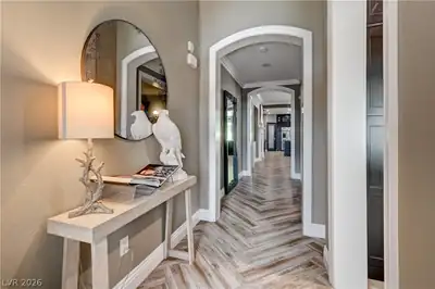 10408 Bays Mountain Avenue, Las Vegas, NV 89166 Entrance Foyer