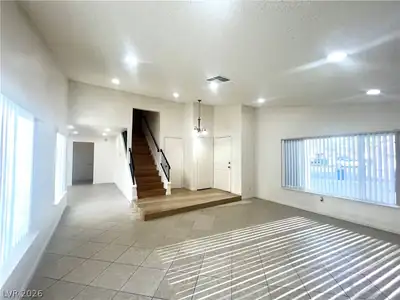 5521 Maidstone Circle, Las Vegas, NV 89142 Living Room