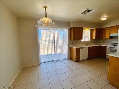 8224 Carmen Boulevard, Las Vegas, NV 89128 Dining Area