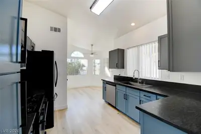 928 Nellie Jo Drive, Las Vegas, NV 89123 Kitchen