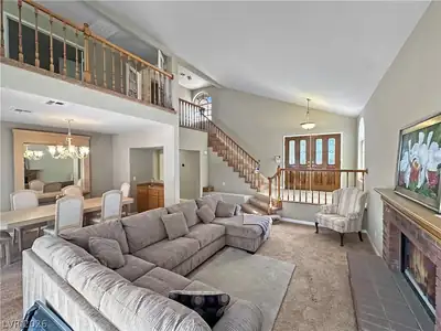 823 Rising Star Drive, Henderson, NV 89014 