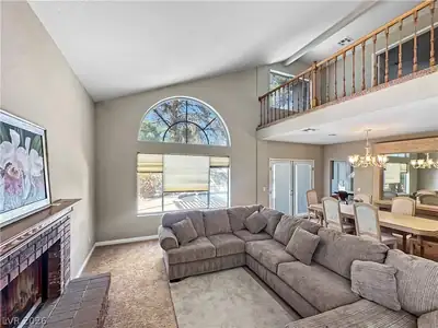 823 Rising Star Drive, Henderson, NV 89014 