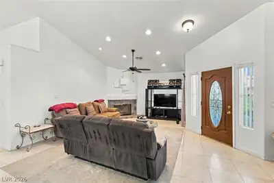 1140 Carefree Peak Court, Las Vegas, NV 89110 Living Room