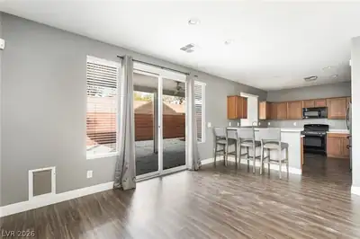 7725 Donner Peak Street, Las Vegas, NV 89166 Dining Area