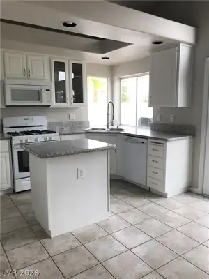 8608 Copper Knoll Avenue, Las Vegas, NV 89129 