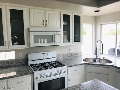 8608 Copper Knoll Avenue, Las Vegas, NV 89129 