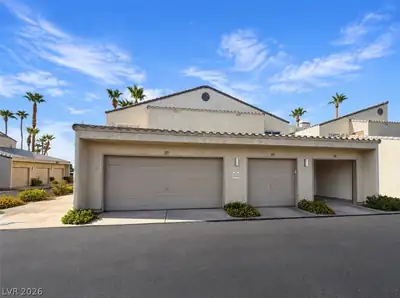6250 West Flamingo Road 37, Las Vegas, NV 89103 Front of Structure