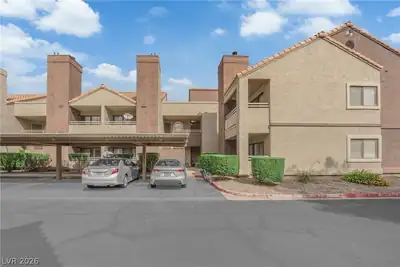 5016 South Rainbow Boulevard 207, Las Vegas, NV 89118 