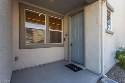 6250 West Arby Avenue 195, Las Vegas, NV 89118 Entry