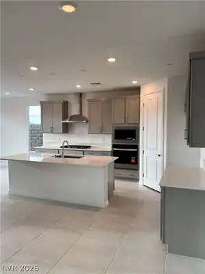 1081 Desert Lantern Place, Henderson, NV 89015 Kitchen
