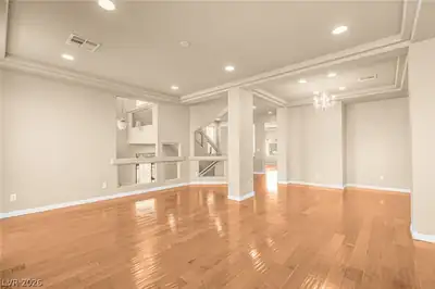 6005 Crown Palms Avenue, Las Vegas, NV 89139 Living Room