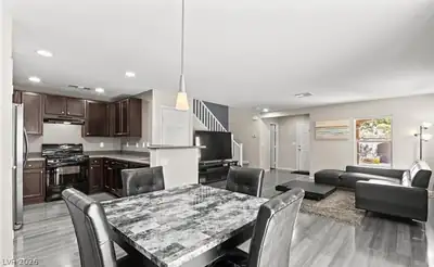 9909 Pride Dance Court, Las Vegas, NV 89178 