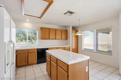2000 Maple Springs Street, Henderson, NV 89002 