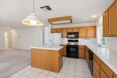 2000 Maple Springs Street, Henderson, NV 89002 