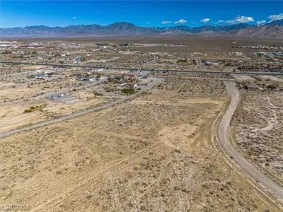 2300 South Oakridge Avenue, Pahrump, NV 89048 Lot