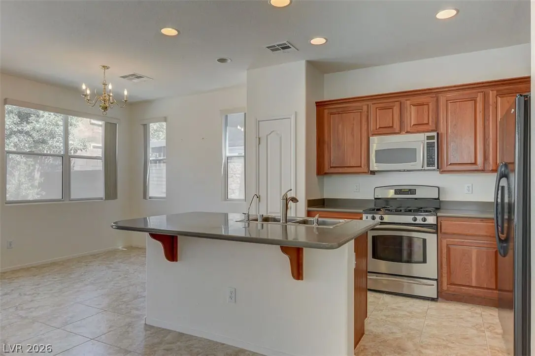 9130 WINE CELLAR Avenue, Las Vegas, NV 89148