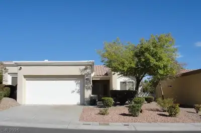 9960 Bundella Drive, Las Vegas, NV 89134 Front of Structure
