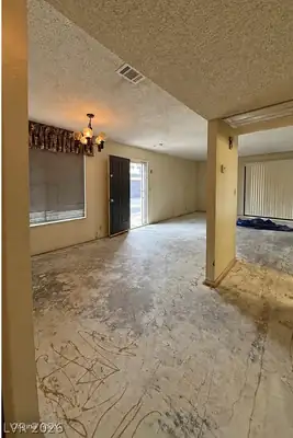 4578 Portadown Lane, Las Vegas, NV 89121 Entrance Foyer