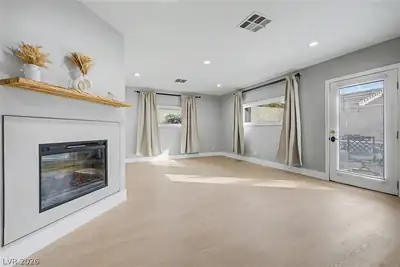 1572 Santa Anita Drive, Las Vegas, NV 89119 Primary Bedroom
