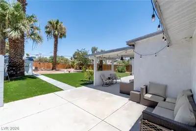 1937 Peyton Drive, Las Vegas, NV 89104 Patio