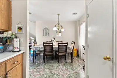 4176 Poe Drive, Las Vegas, NV 89115 Dining Area