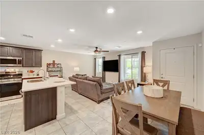 779 Pickled Pepper Place, Henderson, NV 89011 