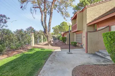 2371 Pickwick Drive, Henderson, NV 89014 Front of Structure