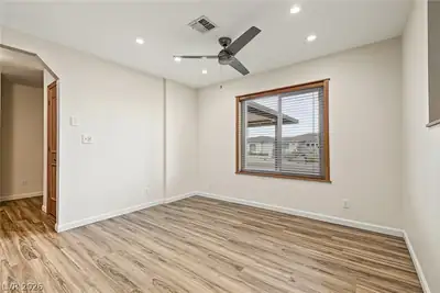 281 East Kimberly Drive, Henderson, NV 89015 Bedroom