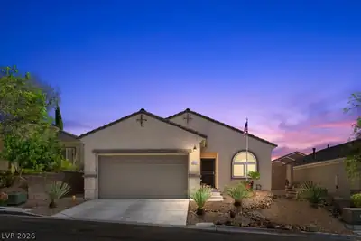 2627 Dirleton Place, Henderson, NV 89044 Front of Structure
