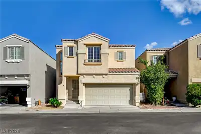 7466 Speedwell Cavern Street, Las Vegas