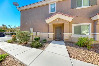 9965 Government Point Way 101, Las Vegas, NV 89183 Front of Structure
