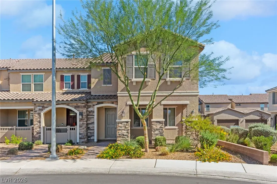7025 Coyote Mesa Street, North Las Vegas, NV 89086
