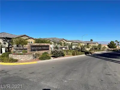 176 Thunder Plains Way, Henderson