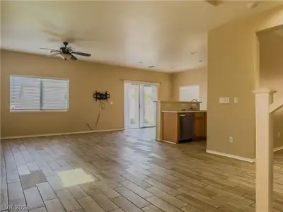 3824 Hollycroft Drive, North Las Vegas, NV 89081 Living Room