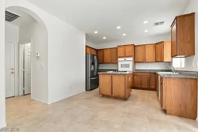 11765 Via Esperanza Avenue, Las Vegas, NV 89138 Kitchen