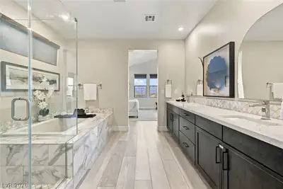 1988 Canyon Highlands Drive, Henderson, NV 89052 Primary Bathroom