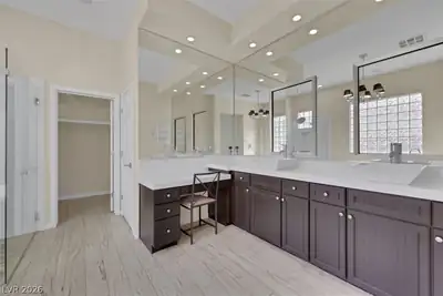 6 Weston Hills Road, Henderson, NV 89052 Primary Bathroom