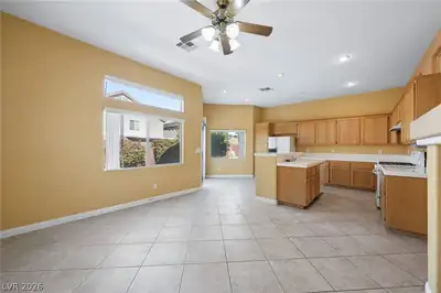 8124 Guava Nectar Avenue, Las Vegas, NV 89131 Dining Area