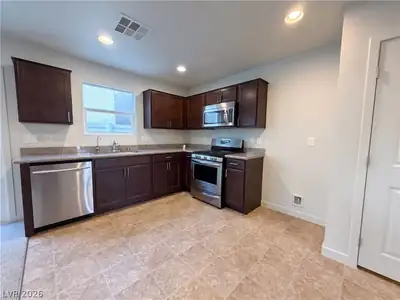 3658 Via El Monte Avenue, Las Vegas, NV 89115 