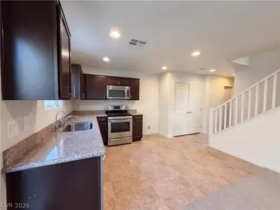 3658 Via El Monte Avenue, Las Vegas, NV 89115 