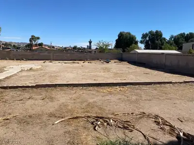 3130 Aloha Avenue, Las Vegas, NV 89121 Yard