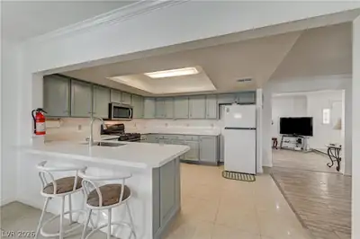 4445 Palencia Avenue, Las Vegas, NV 89121 Kitchen