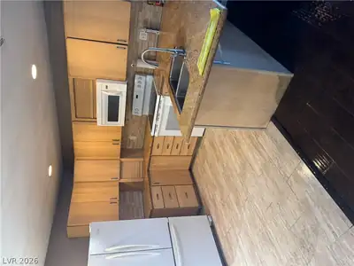1925 North Bruce Street, North Las Vegas, NV 89030 Kitchen