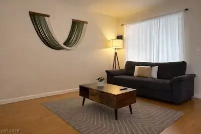 4338 Caliente Street 9, Las Vegas, NV 89119 Living Room