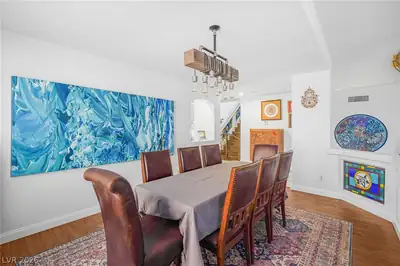 8821 Fall Green Avenue, Las Vegas, NV 89129 