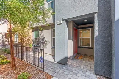 6921 Honor Hill Street Las Vegas, NV 89166