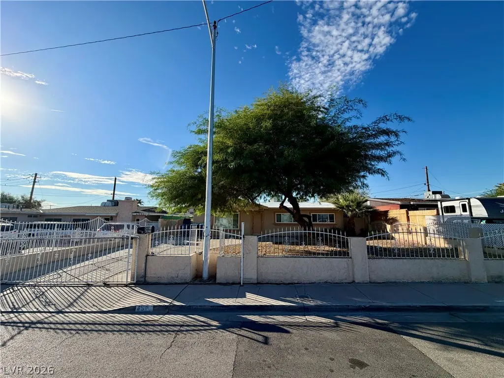 4521 Swandale Avenue, Las Vegas, NV 89121