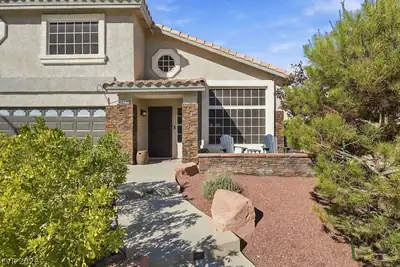 2714 Timber Crossing Court, Henderson, NV 89074 Front of Structure