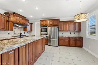 8151 Mystic Desert Avenue, Las Vegas, NV 89131 Kitchen